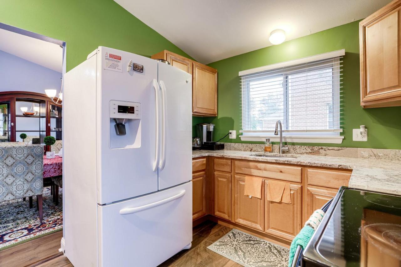 Escape To Our Cozy 3 Bed Rm 2 Bath Unit In Alexandria Va Villa Dış mekan fotoğraf